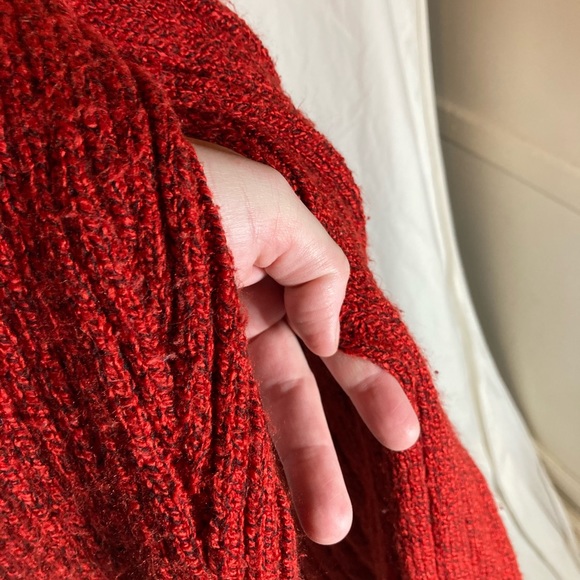 Vintage 2000s Long Button Down Sweater - Picture 9 of 10